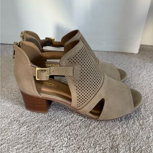Beige Peep Toe Block Heel Sandals
